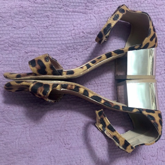 Leopard Heels 🐆 - Picture 6 of 11